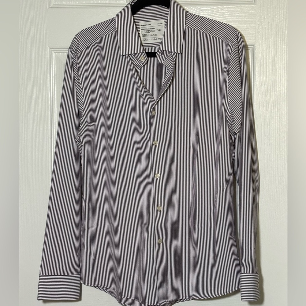 Ministry of Supply Men’s Aero Zero Sports Burgundy Striped Shirt